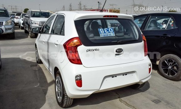 Acheter Import Voiture Kia Picanto Blanc à Import - Dubai, Artibonite Acheter Import Voiture Kia Picanto Blanc à Import - Dubai, Artibonite