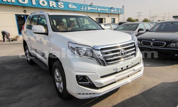 Acheter Import Voiture Toyota Prado Blanc à Import - Dubai, Artibonite Acheter Import Voiture Toyota Prado Blanc à Import - Dubai, Artibonite