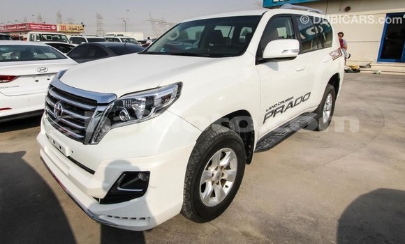 Acheter Import Voiture Toyota Prado Blanc à Import - Dubai, Artibonite Acheter Import Voiture Toyota Prado Blanc à Import - Dubai, Artibonite