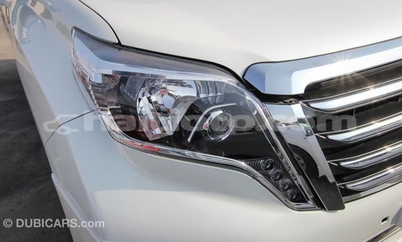 Acheter Import Voiture Toyota Prado Blanc à Import - Dubai, Artibonite Acheter Import Voiture Toyota Prado Blanc à Import - Dubai, Artibonite