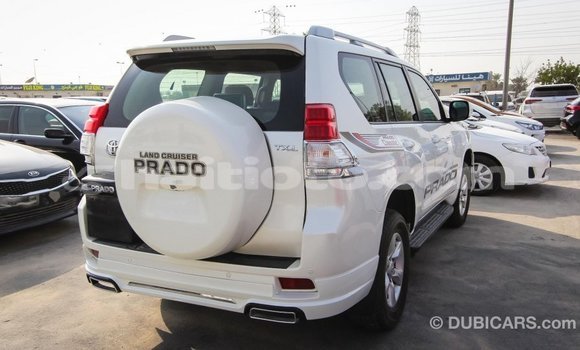 Acheter Import Voiture Toyota Prado Blanc à Import - Dubai, Artibonite Acheter Import Voiture Toyota Prado Blanc à Import - Dubai, Artibonite