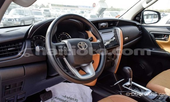 Acheter Import Voiture Toyota Fortuner Blanc à Import - Dubai, Artibonite Acheter Import Voiture Toyota Fortuner Blanc à Import - Dubai, Artibonite