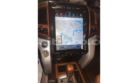 Acheter Import Voiture Toyota Land Cruiser Noir à Import - Dubai, Artibonite Acheter Import Voiture Toyota Land Cruiser Noir à Import - Dubai, Artibonite