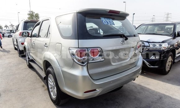 Acheter Import Voiture Toyota Fortuner Autre à Import - Dubai, Artibonite Acheter Import Voiture Toyota Fortuner Autre à Import - Dubai, Artibonite