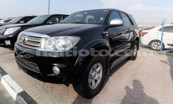 Acheter Import Voiture Toyota Fortuner Noir à Import - Dubai, Artibonite Acheter Import Voiture Toyota Fortuner Noir à Import - Dubai, Artibonite