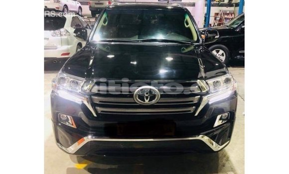 Acheter Import Voiture Toyota Land Cruiser Noir à Import - Dubai, Artibonite Acheter Import Voiture Toyota Land Cruiser Noir à Import - Dubai, Artibonite