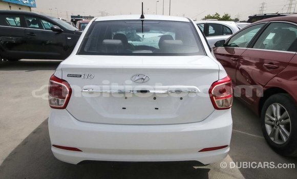 Acheter Import Voiture Hyundai i10 Blanc à Import - Dubai, Artibonite Acheter Import Voiture Hyundai i10 Blanc à Import - Dubai, Artibonite