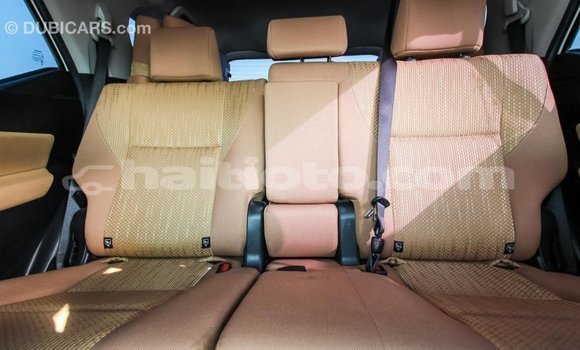 Acheter Import Voiture Toyota Fortuner Blanc à Import - Dubai, Artibonite Acheter Import Voiture Toyota Fortuner Blanc à Import - Dubai, Artibonite