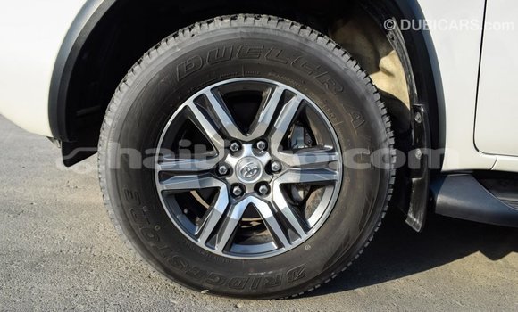 Acheter Import Voiture Toyota Fortuner Blanc à Import - Dubai, Artibonite Acheter Import Voiture Toyota Fortuner Blanc à Import - Dubai, Artibonite