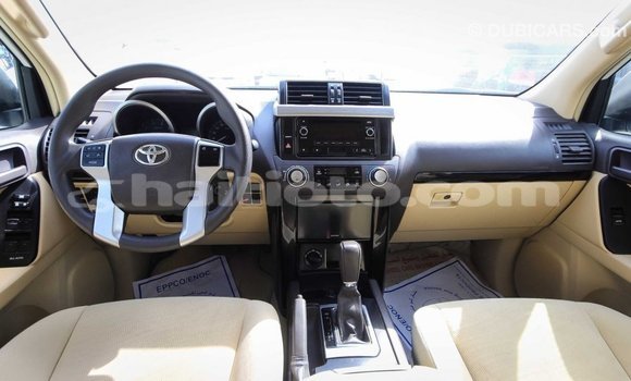 Acheter Import Voiture Toyota Prado Blanc à Import - Dubai, Artibonite Acheter Import Voiture Toyota Prado Blanc à Import - Dubai, Artibonite