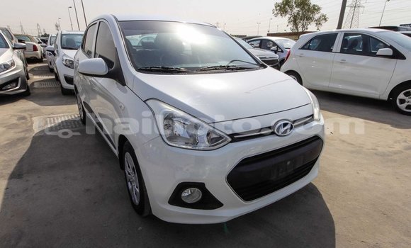Acheter Import Voiture Hyundai i10 Blanc à Import - Dubai, Artibonite Acheter Import Voiture Hyundai i10 Blanc à Import - Dubai, Artibonite