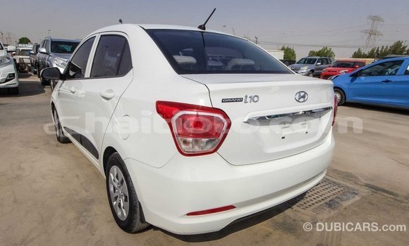 Acheter Import Voiture Hyundai i10 Blanc à Import - Dubai, Artibonite Acheter Import Voiture Hyundai i10 Blanc à Import - Dubai, Artibonite