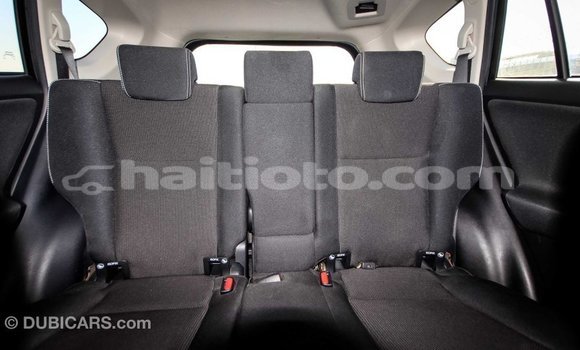 Acheter Import Utilitaire Toyota HiAce Noir à Import - Dubai, Artibonite Acheter Import Utilitaire Toyota HiAce Noir à Import - Dubai, Artibonite