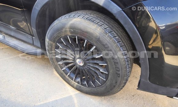 Acheter Import Utilitaire Toyota HiAce Noir à Import - Dubai, Artibonite Acheter Import Utilitaire Toyota HiAce Noir à Import - Dubai, Artibonite