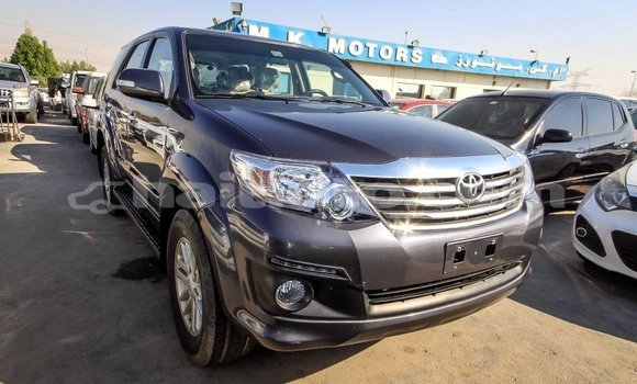 Acheter Import Voiture Toyota Fortuner Autre à Import - Dubai, Artibonite Acheter Import Voiture Toyota Fortuner Autre à Import - Dubai, Artibonite