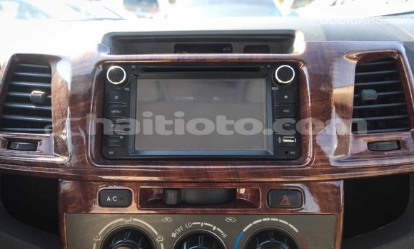 Acheter Import Voiture Toyota Fortuner Autre à Import - Dubai, Artibonite Acheter Import Voiture Toyota Fortuner Autre à Import - Dubai, Artibonite