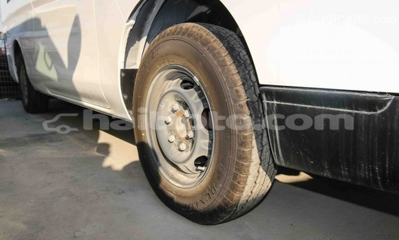 Acheter Import Utilitaire Nissan Evalia Blanc à Import - Dubai, Artibonite