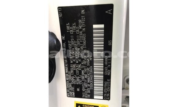 Acheter Import Voiture Toyota Highlander Blanc à Import - Dubai, Artibonite Acheter Import Voiture Toyota Highlander Blanc à Import - Dubai, Artibonite