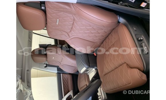 Acheter Import Voiture Toyota Land Cruiser Noir à Import - Dubai, Artibonite Acheter Import Voiture Toyota Land Cruiser Noir à Import - Dubai, Artibonite