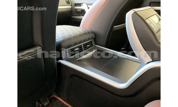 Acheter Import Voiture Toyota Land Cruiser Noir à Import - Dubai, Artibonite Acheter Import Voiture Toyota Land Cruiser Noir à Import - Dubai, Artibonite