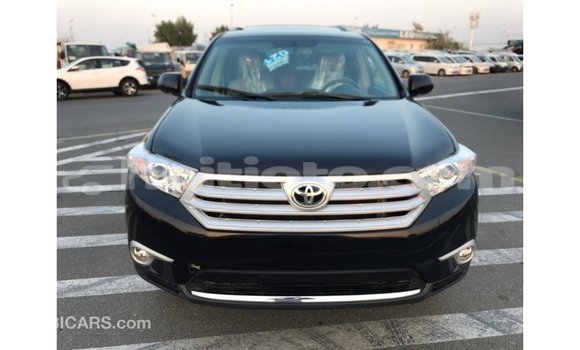 Acheter Import Voiture Toyota Highlander Noir à Import - Dubai, Artibonite Acheter Import Voiture Toyota Highlander Noir à Import - Dubai, Artibonite