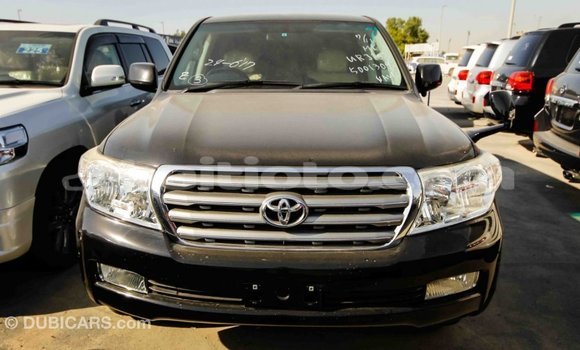 Acheter Import Voiture Toyota Land Cruiser Noir à Import - Dubai, Artibonite Acheter Import Voiture Toyota Land Cruiser Noir à Import - Dubai, Artibonite
