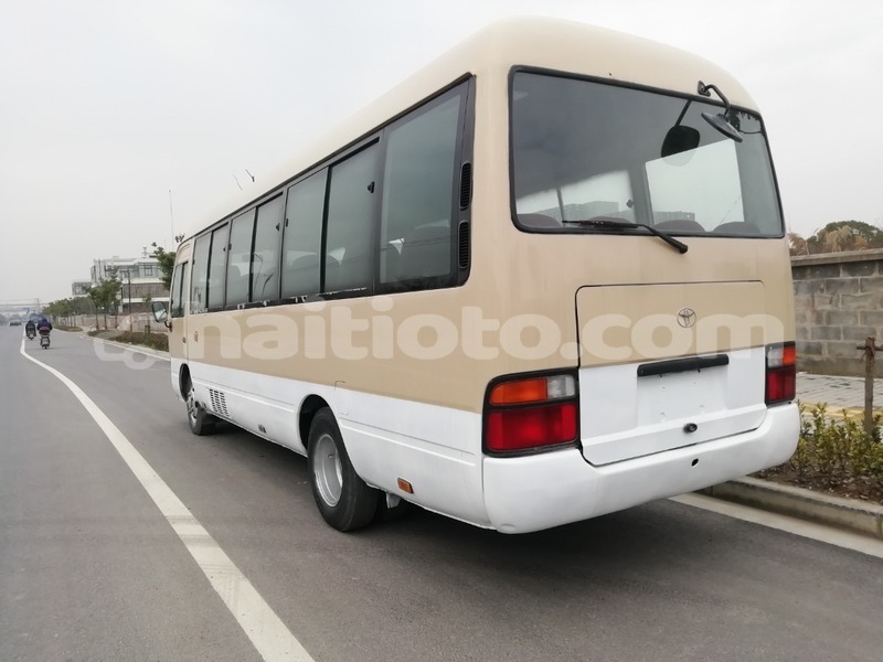 Big with watermark toyota coaster artibonite import dubai 1492
