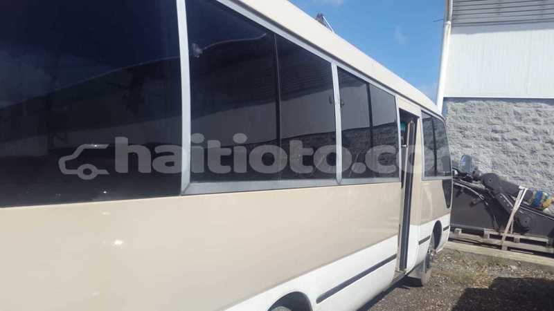 Big with watermark toyota coaster artibonite import dubai 1492