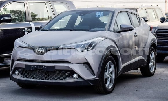 Acheter Import Voiture Toyota C-HR Autre à Import - Dubai, Artibonite Acheter Import Voiture Toyota C-HR Autre à Import - Dubai, Artibonite