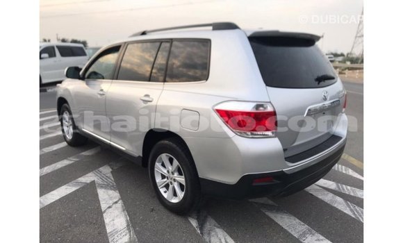 Acheter Import Voiture Toyota Highlander Autre à Import - Dubai, Artibonite Acheter Import Voiture Toyota Highlander Autre à Import - Dubai, Artibonite