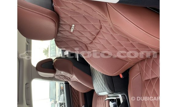 Acheter Import Voiture Toyota Land Cruiser Noir à Import - Dubai, Artibonite Acheter Import Voiture Toyota Land Cruiser Noir à Import - Dubai, Artibonite