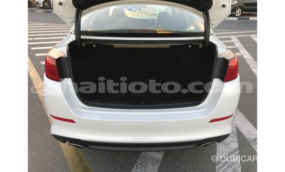 Acheter Import Voiture Kia Optima Blanc à Import - Dubai, Artibonite Acheter Import Voiture Kia Optima Blanc à Import - Dubai, Artibonite