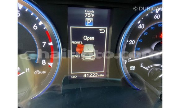 Acheter Import Voiture Toyota Highlander Vert à Import - Dubai, Artibonite Acheter Import Voiture Toyota Highlander Vert à Import - Dubai, Artibonite