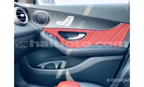 Acheter Import Voiture Mercedes-Benz GLC Noir à Import - Dubai, Artibonite Acheter Import Voiture Mercedes-Benz GLC Noir à Import - Dubai, Artibonite