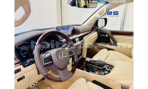 Acheter Import Voiture Lexus LX Noir à Import - Dubai, Artibonite Acheter Import Voiture Lexus LX Noir à Import - Dubai, Artibonite