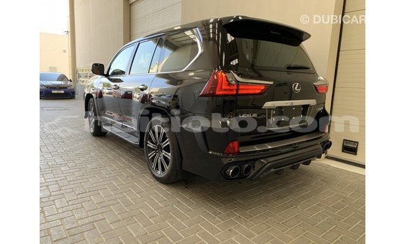 Acheter Import Voiture Lexus LX Noir à Import - Dubai, Artibonite Acheter Import Voiture Lexus LX Noir à Import - Dubai, Artibonite