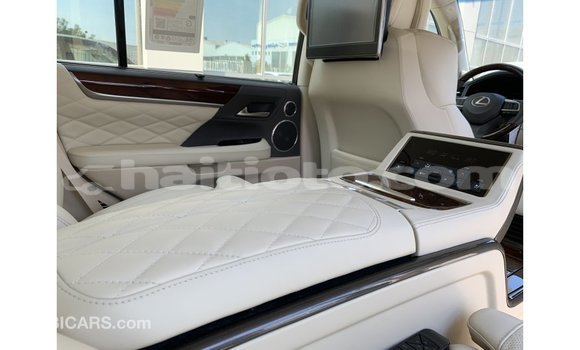 Acheter Import Voiture Lexus LX Noir à Import - Dubai, Artibonite Acheter Import Voiture Lexus LX Noir à Import - Dubai, Artibonite
