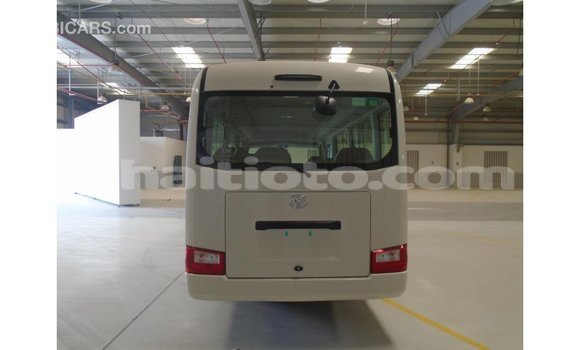 Buy Import Abarth 595 White Car in Import - Dubai in Artibonite Buy Import Abarth 595 White Car in Import - Dubai in Artibonite