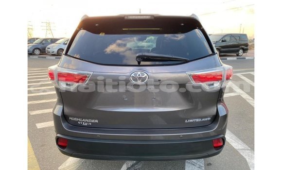 Acheter Import Voiture Toyota Highlander Autre à Import - Dubai, Artibonite Acheter Import Voiture Toyota Highlander Autre à Import - Dubai, Artibonite