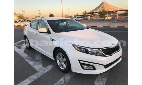 Acheter Import Voiture Kia Optima Blanc à Import - Dubai, Artibonite Acheter Import Voiture Kia Optima Blanc à Import - Dubai, Artibonite