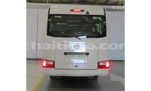 Acheter Import Voiture Toyota Coaster Blanc à Import - Dubai, Artibonite Acheter Import Voiture Toyota Coaster Blanc à Import - Dubai, Artibonite