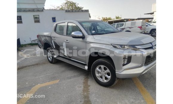 Acheter Import Voiture Mitsubishi L200 Autre à Import - Dubai, Artibonite Acheter Import Voiture Mitsubishi L200 Autre à Import - Dubai, Artibonite