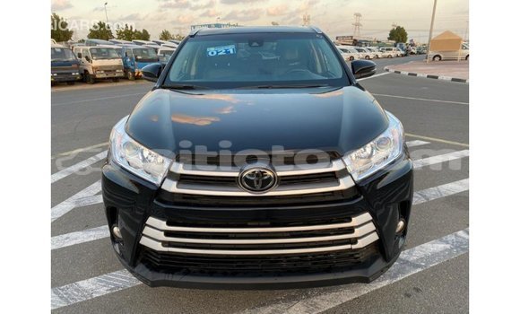 Acheter Import Voiture Toyota Highlander Noir à Import - Dubai, Artibonite Acheter Import Voiture Toyota Highlander Noir à Import - Dubai, Artibonite