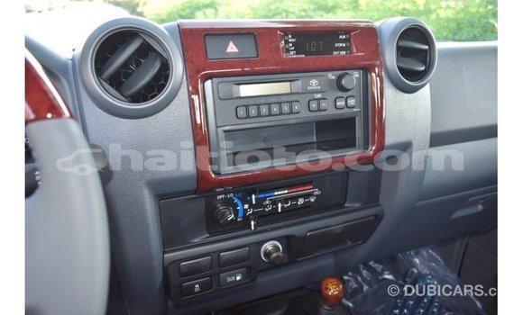 Acheter Import Voiture Toyota Land Cruiser Autre à Import - Dubai, Artibonite Acheter Import Voiture Toyota Land Cruiser Autre à Import - Dubai, Artibonite