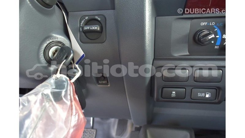 Big with watermark toyota land cruiser artibonite import dubai 1616