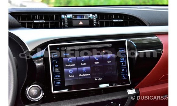 Acheter Import Voiture Toyota Hilux Noir à Import - Dubai, Artibonite Acheter Import Voiture Toyota Hilux Noir à Import - Dubai, Artibonite