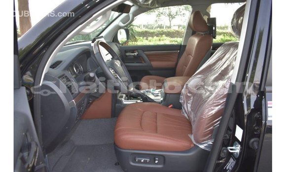 Acheter Import Voiture Toyota Land Cruiser Noir à Import - Dubai, Artibonite Acheter Import Voiture Toyota Land Cruiser Noir à Import - Dubai, Artibonite