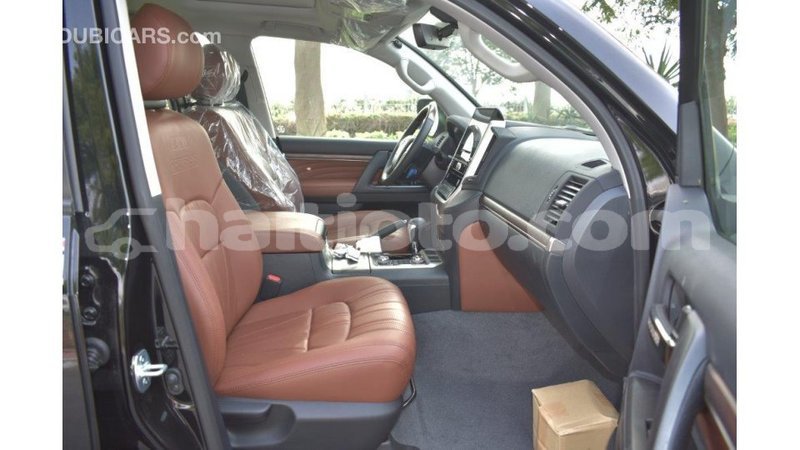 Big with watermark toyota land cruiser artibonite import dubai 1622
