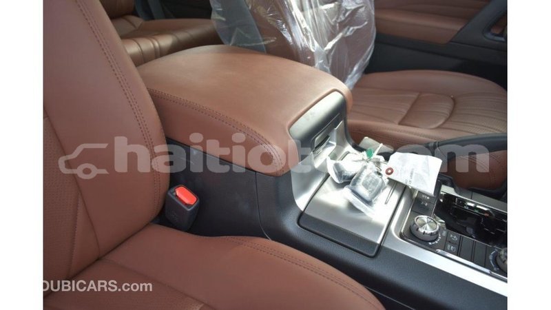 Big with watermark toyota land cruiser artibonite import dubai 1622