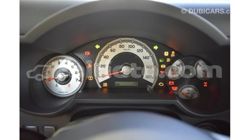 Big with watermark toyota fj cruiser artibonite import dubai 1623